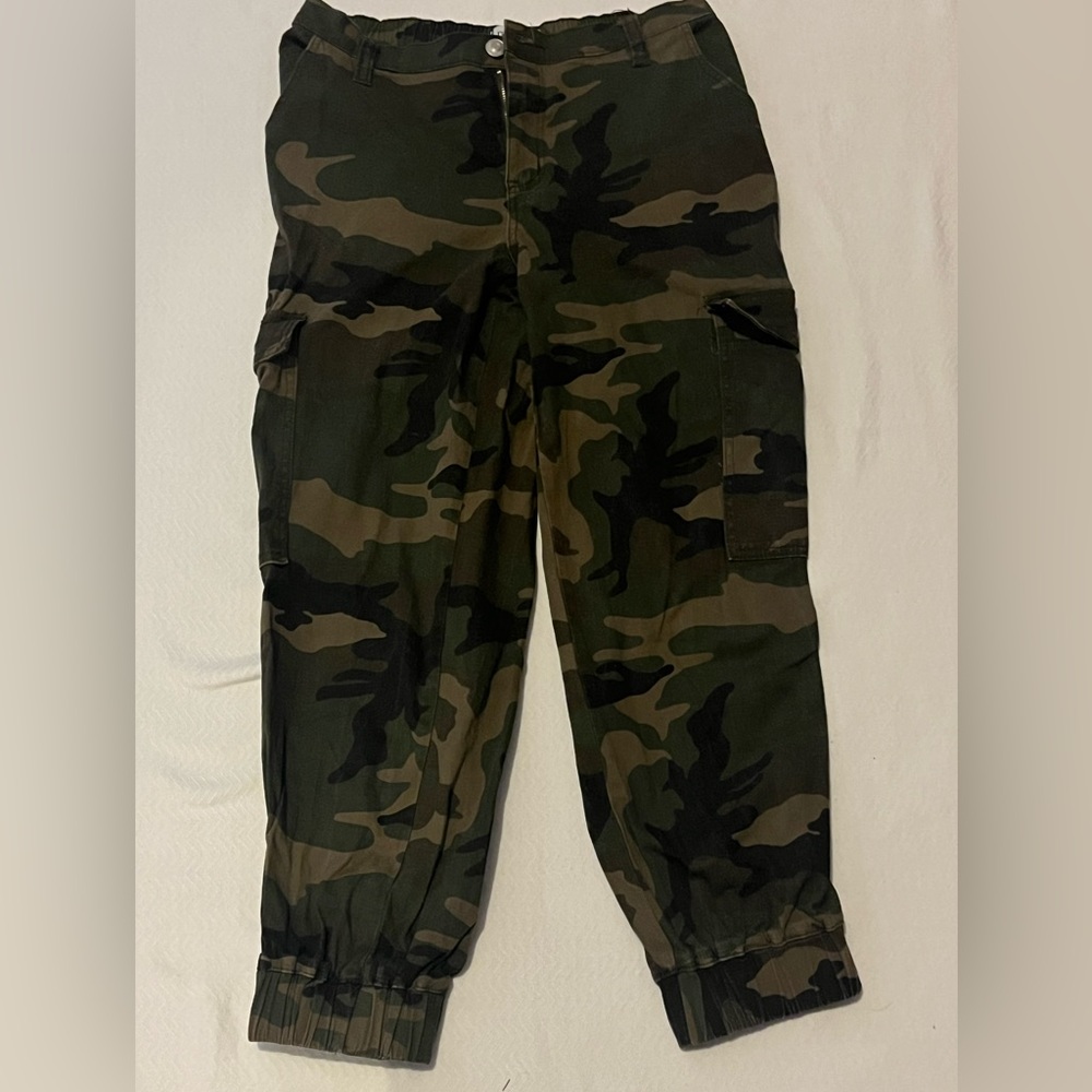 Camo joggers